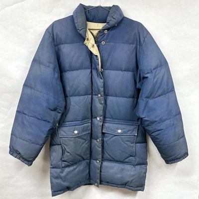 Chaqueta acolchada vintage años 70 descolorida para mujer REI azul marino grande bien usada Foto 1 de 4