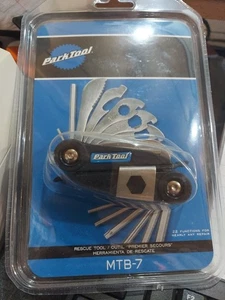 Park Tool Strumento di Soccorso MTB-7 con 21 Attrezzi - Foto 1 di 2
