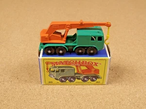 OLD VINTAGE LESNEY MATCHBOX # 30 EIGHT WHEEL CRANE ORIGINAL BOX - Picture 1 of 12