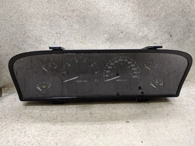 Cuadro de instrumentos velocímetro 56042902AI compatible con 02-04 Jeep Grand Cherokee f39 Foto 1 de 4