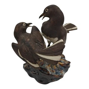 Vintage 1970's Chinese Shiwan Porcelain Magpie Birds on Rock Figurine READ!!! - Picture 1 of 11