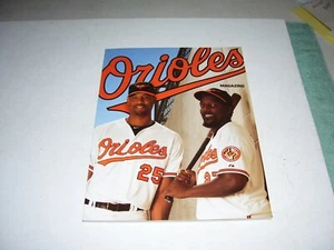 Baltimore Orioles Magazine, 2011 Buck Showalter, Mark Reynolds, Kevin Gregg - Picture 1 of 4