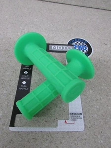 ODI FLO GREEN MX GRIPS SUZUKI RM80 RM85 RM100 RM125 RM250 RMZ250 RMZ450 RM RMZ - Picture 1 of 1
