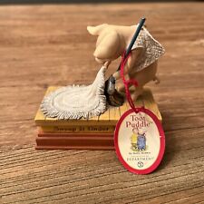 RARE Department 56 TOOT & PUDDLE Pig Figurine “Sweep It Under The Rug” 2001