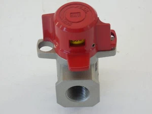 SMC VHS30-03-R Valve - NEW Surplus! - Picture 1 of 4