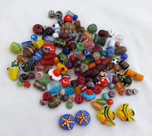 Vtg Lot 130 Glass Beads Multicolores Some Murano Millefiori Fish Starfish - Picture 1 of 6