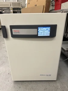 Thermo Scientific HERAcell VIOS 160i CO2 Incubator - Foto 1 di 14