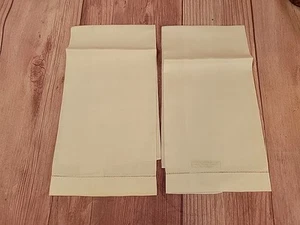 Set di due strofinacci da tè vintage in lino mai usati dal 1944 - Foto 1 di 9