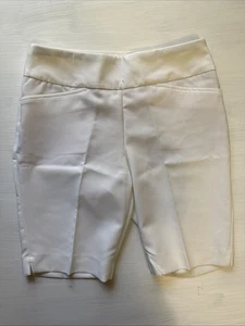 Pantaloncini da golf donna IBKUL BIANCHI pullon elasticizzati nuovi senza etichette taglia 4 NUOVI SENZA ETICHETTE - Foto 1 di 5