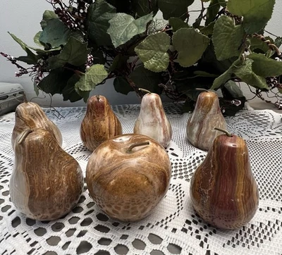 VTG Lot OF 6 Pears & One Apple STONE AGATE MARBLE  DECOR FIGURINE PAPERWEIGHTS - Image 1 of 4