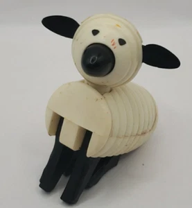 Fisher Price Little People Farm Barn Animal White Sheep Lamb Vintage 1970s TLC - Picture 1 of 9