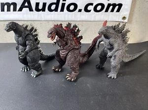 3x Figurine NECA Godzilla Toho 12” Testa a Punta 2014 2017 2019 SPEDIZIONE VELOCE USA! - Foto 1 di 24