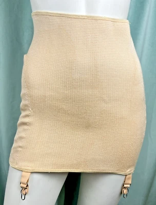 L XL 30s Early 40s Tranzform Bulgemaster Knitted Peach Bottom Girdle - Image 1 of 4