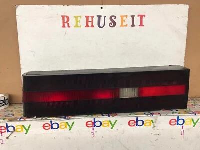 Lámpara de luz trasera izquierda Ford Escort GT 1983 1984 1985 de colección lado del conductor 83 84 85  Foto 1 de 4