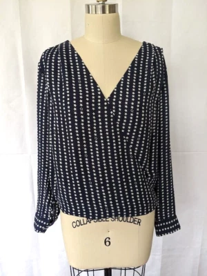 H&M Blouse Women's Size 8 Deep V Neck Long Sleeve Semi Sheer Stars Patriotic EUC - Image 1 of 4