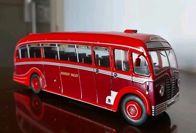 Autobus del Mondo Hachette – Scala 1:43 Die-Cast – Pezzo Singolo Con Fascicolo - Immagine 1 di 4