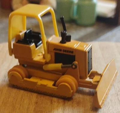 Vintage ERTL 1/64 Scale John Deere Crawler Bulldozer Diecast $10 - Image 1 of 2