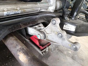back engine mounting bracket for MG ZS SUV (AZS1) 1.5 VTI 2017 193830 - Picture 1 of 6