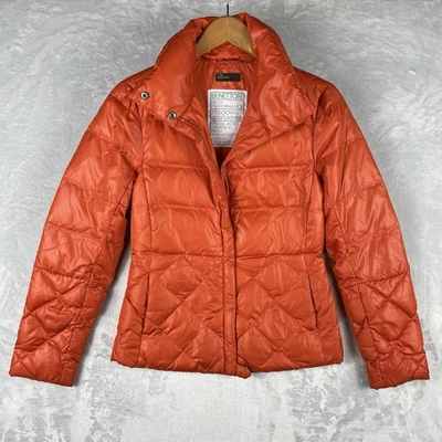 Chaqueta de plumas Stile Benetton naranja mediana para mujer Foto 1 de 4