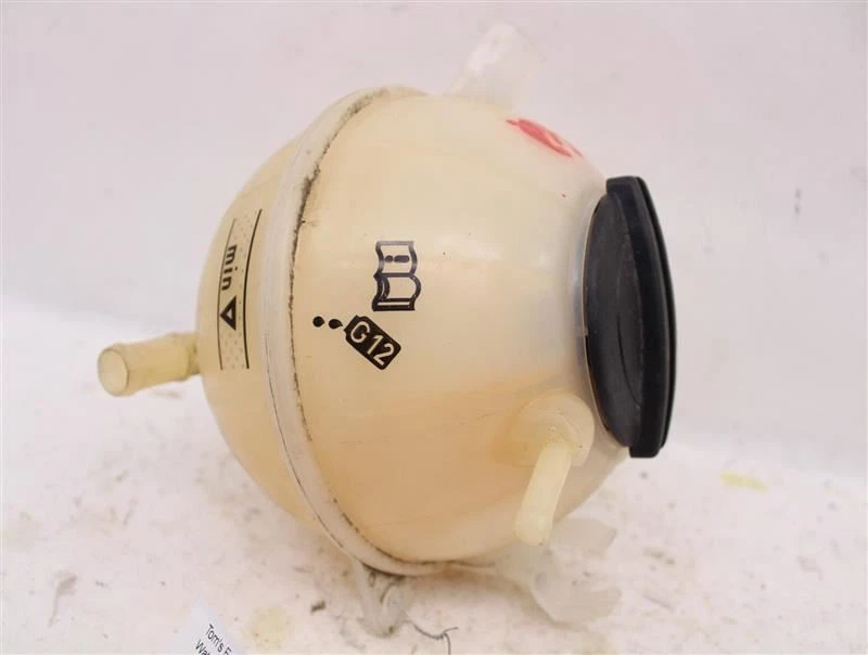 RADIATOR OVERFLOW A3 Jetta rabbit 2006 06 07 08 09 - 11 911935 Foto 1 de 4