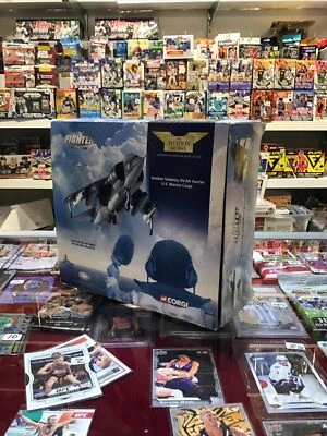 Modelo de avión fundido a presión Corgi AA32403 Hawker Siddeley AV-8A Harrier 1:72 Foto 1 de 3