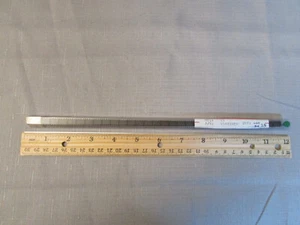 Tube of 29 Texas Instruments TLO72 TLO72BCP Op-Amp 8-Pin DIP New - Picture 1 of 2