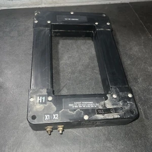 EIL 500T-041X071-202 Current Transformer 2000:5A Ratio 10 kV 600V 50-400 Hz - Picture 1 of 11