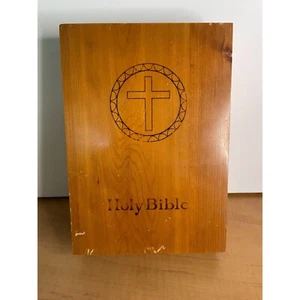 Vintage - 1970's United Steelworkers Union Local 4276 - Cedar Box w/Holy Bible - Picture 1 of 6