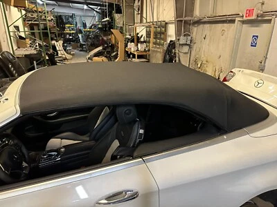 Mercedes-Benz C63 AMG C205 2015-2017 convertible techo blando negro OEM descapotable Foto 1 de 4