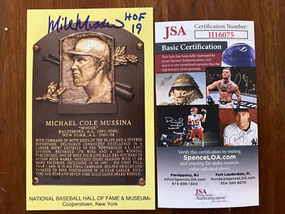 BALTIMORE ORIOLES MIKE MUSSINA SIGNED GOLD HALL OF FAME POSTCARD JSA COA PLAQUE - Image 1 of 2