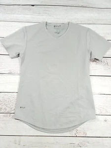 Camicia uomo Bylt Basics media grigio chiaro lux taglio a goccia manica corta e2 - Foto 1 di 6