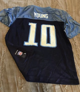 VINCE YOUNG Tennessee TITANS Football REEBOK Replica Youth LARGE Jersey NFL Blue - Picture 1 of 2