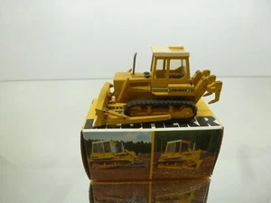 GESCHA 2801 LIEBHERR PR731 CRAWLER DOZER - RARE -YELLOW 1:50- GOOD IN BOX - Imagen 1 de 7