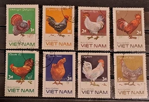 VIETNAM 1986 aves - pollos/gallos/gallos y gallinas USADO conjunto de sellos perforado - Imagen 1 de 1