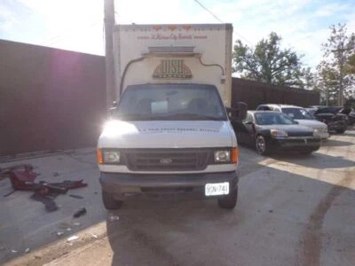 Grille Grille With Painted Inserts Fits 03-07 FORD E150 VAN 456896 - Imagem 1 de 4