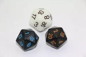 Chessex Set of 3 Jumbo Counter - Opaque 34mm Dice - Picture 1 of 2