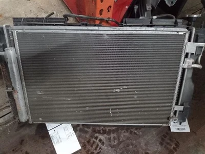 Complete Radiator with A/C Condensor and Fan  Fits 18-19 XV CROSSTREK 16997 Foto 1 de 4