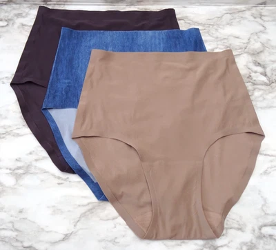 Chantelle 2647# Soft Stretch Brief 3-Pack Panties US One Size (S-XL) - Image 1 of 4