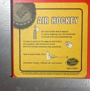MIKE'S HARD LIMONADE NEVER ABURRED GAMES 2004 HOCKEY 4 PULGADAS CUADRADA MONTAÑA RUSA DE CERVEZA - Imagen 1 de 2