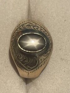 Vietnam War Era Black Star Sapphire & Gold Ring - Picture 1 of 6