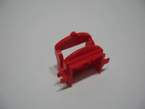 LEGO: MiniFigure, Sella di Cavallo Originale con Due Clip Rosso (Parte 18306 4491) (161) - Foto 1 di 3