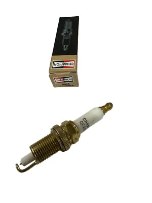 Champion Iridium Spark Plug  9005  QC10WEP - Image 1 of 2