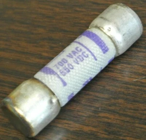 LITTELFUSE L70S20 VERY FACT ACTING SEMICONDUCTOR FUSE / 700V / 20A / NEW SURPLUS - Picture 1 of 7