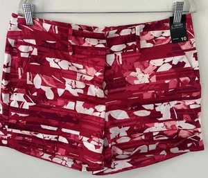 New York & Company Red Ivory Pink Floral Womens 10 Gramercy Sateen NWT - Picture 1 of 9