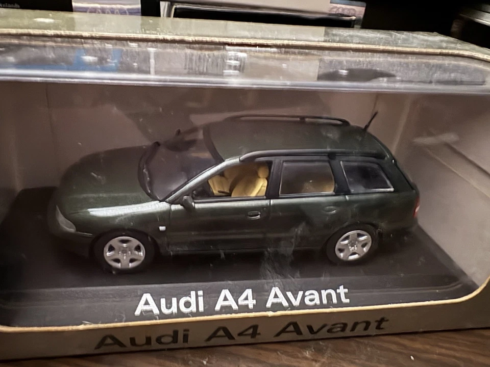 1/43 Minichamps Audi A4 Avant 1997 1998 1999 Foto 1 de 1