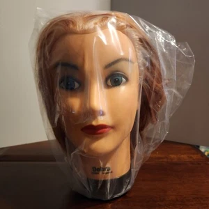 NEW Burmax Debts Cosmetology Highlighted Hair Stylist Practice Manikin Head - Picture 1 of 8
