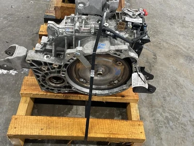 Jeep Compass '14-'17 transmisión automática 6 velocidades 4x4 66 k millas ¡6 meses como nuevo! Foto 1 de 4