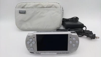 Sony PSP PSP-2000 Handheld Gaming Console Portable PlayStation - Image 1 of 4