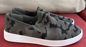 Zapatos de tela sin cordones Sonoma para mujer 8,5 M Goods For Life Catahoula verde camuflaje - Imagen 1 de 7