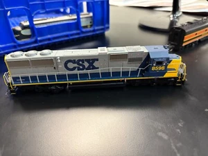 Walthers Mainline EMD SD50 - CSX #8598 - Picture 1 of 14